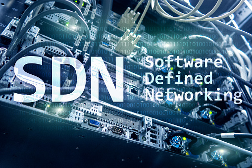 الشبكات المعرفة برمجيا في الاتصالات Software Defined Networking