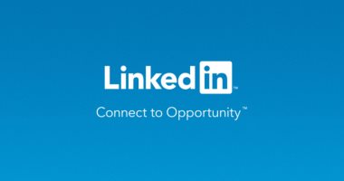 كيف يستخدم الهاكرز LinkedIn لاستهداف المستخدمين بعروض عمل مزيفة