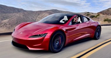 تسلا تكشف عن حزمة المسار Model S Plaid بسرعة قصوى 200 ميل بالساعة