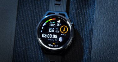 ما الذي يجعل ساعة HUAWEI WATCH GT Runner مساعدك الرياضي الأفضل في 2022