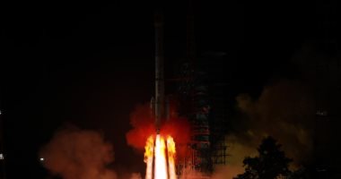 عودة مركبة فضاء صينية إلى الأرض بعد 276 يوما