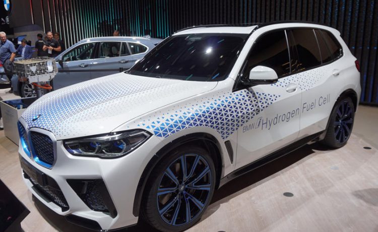 BMW X5 بالوقود الهيدروجيني ستأتي بقوة 374 حصان