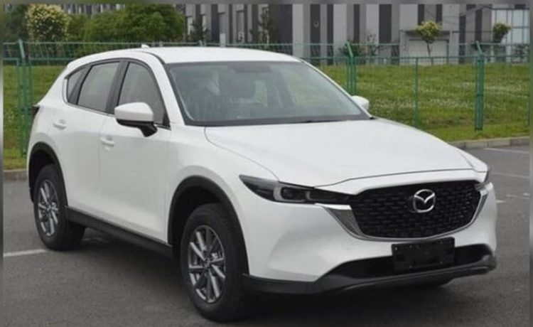 مازدا CX-5 الجديدة تظهر قبل الكشف الرسمي عنها