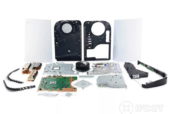 احصل على لمحة أخرى داخل PlayStation 5 مع تفكيك iFixit الجديد