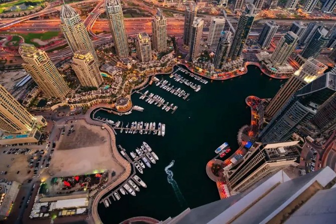 سلطة دبي البحرية تشارك في ورشة عمل لتعزيز قطاع الترفيه البحري بالتعاون مع جمعية الترفيه البحري