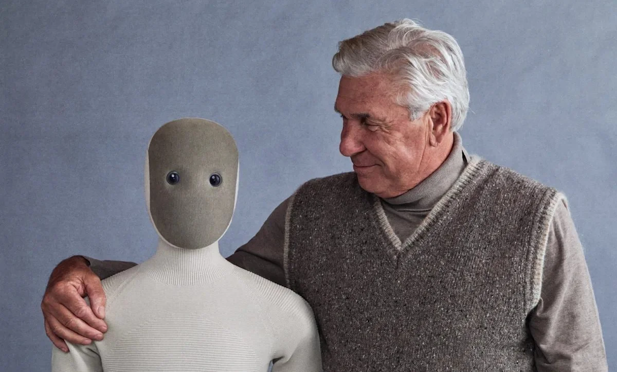 روبوت Neo المنزلي: مساعد أم جاسوس في بيتك؟