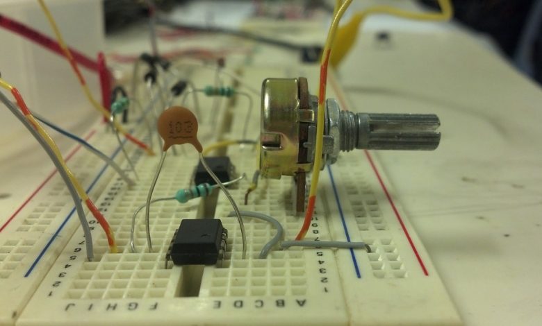 الأداة الكهروستاتيكية – Electrostatic Instrument