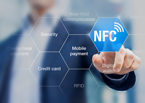 طبقات الاتصالات قريبة المدى NFC