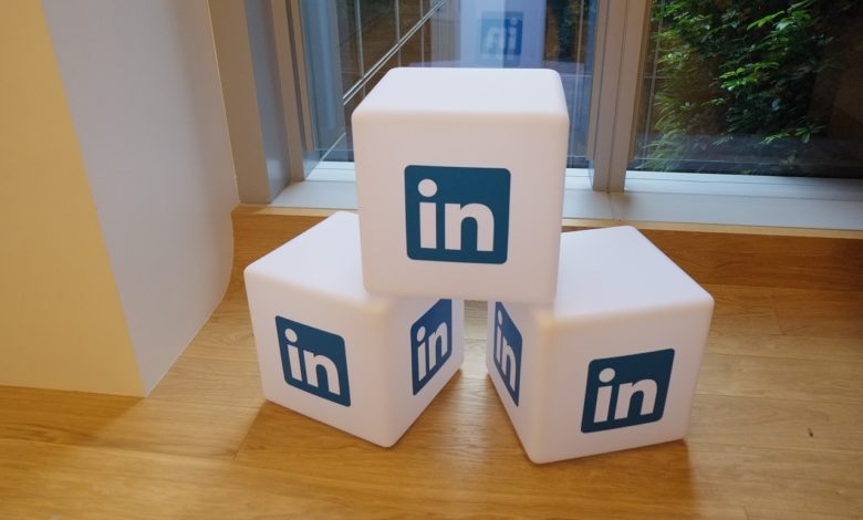 استهداف الجمهور المشابه مع لينكد إن LinkedIn