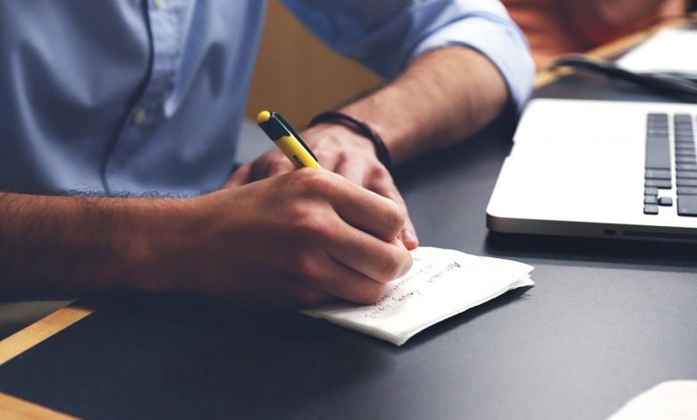 كيفية إقناع العملاء بالخدمات البنكية