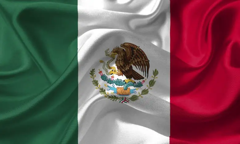 ما هو العيد الوطني لدولة المكسيك؟
