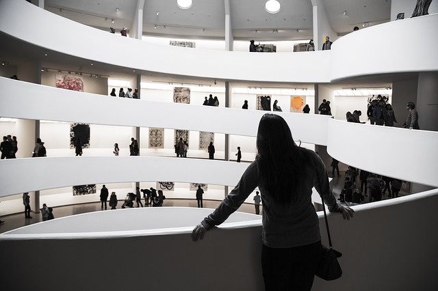 تطبيق The Broad