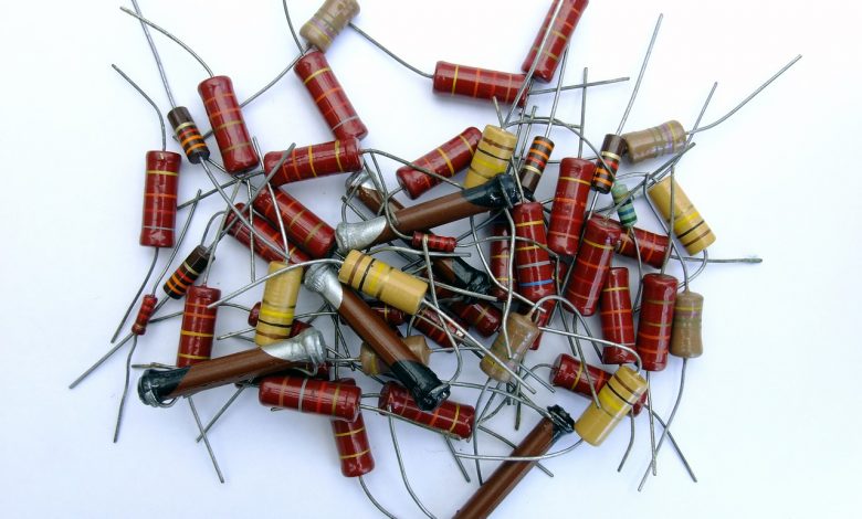 مقاومات تكوين الكربون – Carbon composition resistors