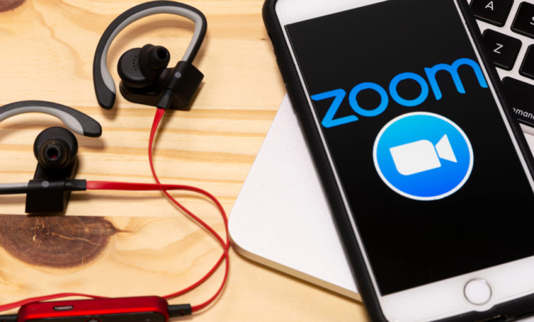 سلبيات تطبيق زووم Zoom