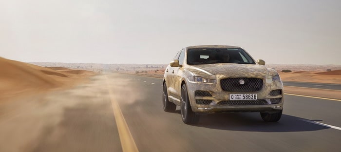 جاجوار تختبر F-Pace المرتقبة في ظروف قاسية من حرارة الإمارات لثلوج السويد