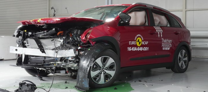 تويوتا هايلوكس وسوبارو ليفورج ورينو سينيك وكيا نيرو يحصدون أعلي المعدلات في Euro NCAP