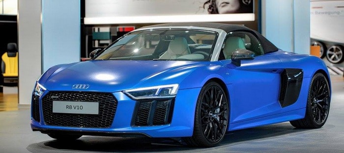 أودي Arablau Matt R8 Spyder . . سيار فريدة بألوان خاصة ولمسات من ألياف الكربون