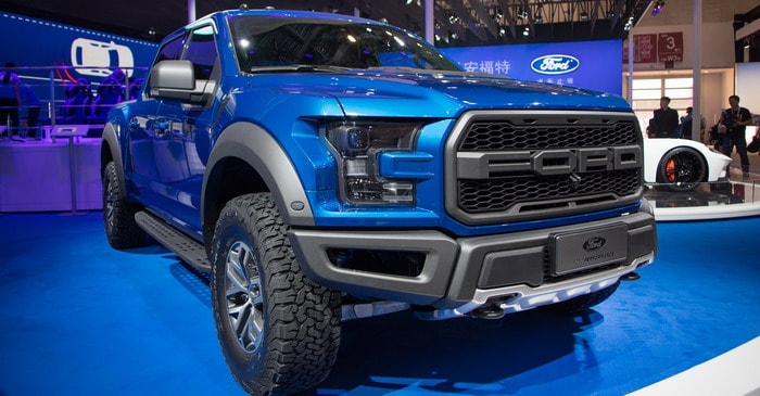 فورد F-150 رابتور تتألق تحت أضواء معرض بكين 2016