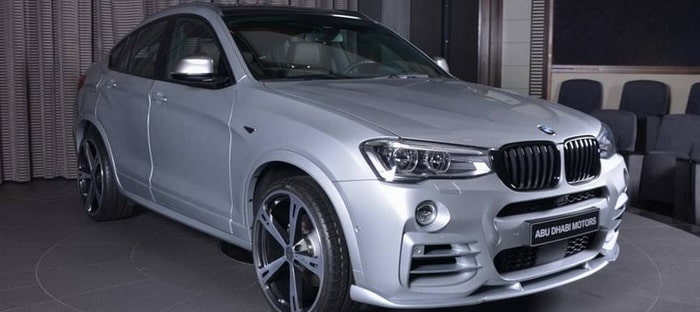 BMW X4 M40i تتألق بمكونات هامان و M Performance في أبوظبي