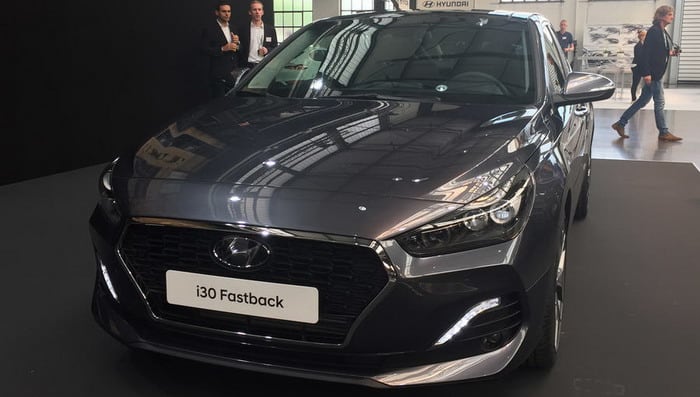 هيونداي i30 Fastback تقدم بتصميم مميز رياضي و3 محركات