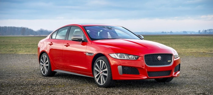 جاجوار XE 300 Sport تقدم لأول مرة بقوة 296 حصان ولمسات فريدة