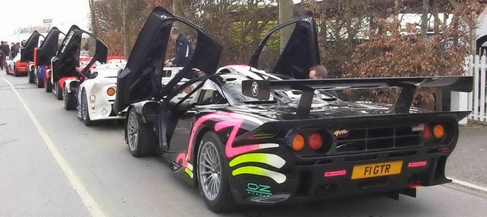 فيديو : هذا هو هدير محركات 16 سيارة ماكلارين F1 GTR اجتمعوا معاً في حلبة واحدة !!