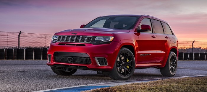 جيب جراند شيروكي Trackhawk موديل 2018 تصل للشرق الأوسط في أكتوبر المقبل