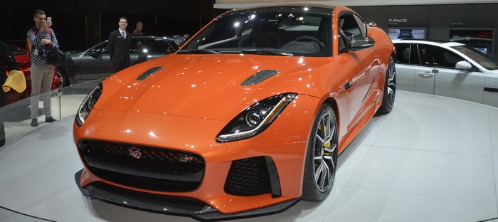 جاجوار F-Type SVR تظهر مخالبها وأنيابها في معرض نيويورك 2016