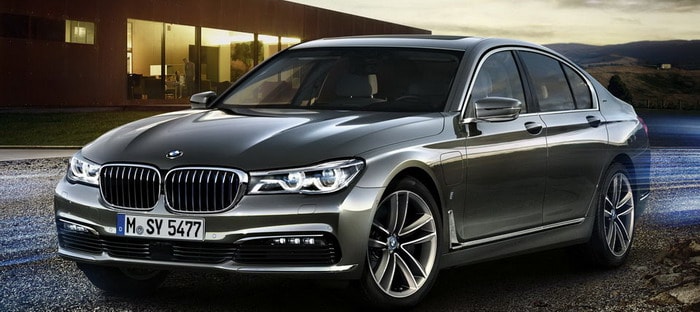 BMW 740e Hybrid تنطلق بمستوي فائق من الراحة والفخامة لأطول مدي ممكن