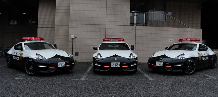 علي غرار شرطة دبي ، شرطة طوكيو تضيف سيارات نيسان 370Z نيسمو لأسطولها