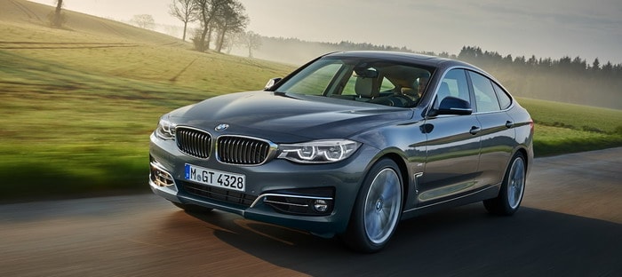 موديلات BMW 2017 تتجمل بنسخ 230i , 330i,430i,i8 بلون أحمر مثير