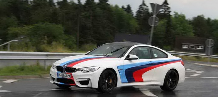 BMW M4 بخطوط M غير حقيقية مبالغ فيها ترصد في ألمانيا