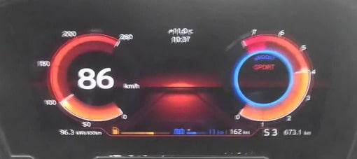 فيديو: كيف يبدو الصوت داخل BMW i8 خلال التسارع لسرعة 130 كم/س