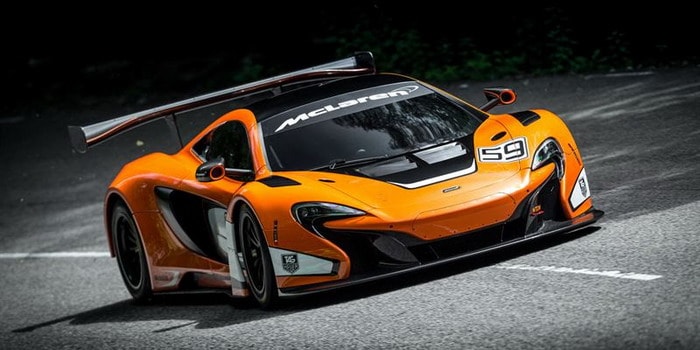 ماكلارين 650S GT3 تواجه الاختبار الأصعب ضمن سباق الخليج 12 ساعة