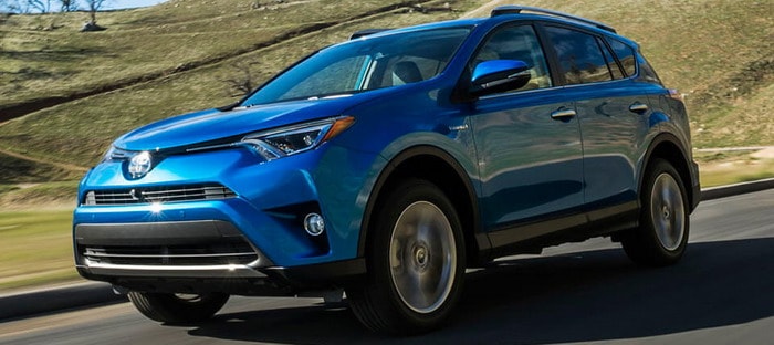 تويوتا RAV4 هايبرد 2018 تزود بنسخة LE الأرخص بسعر 28.130 دولار