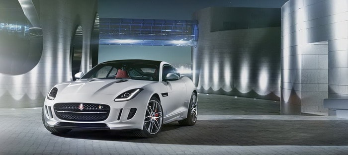 جاجوار F-Type 2017 تجذب اهتمام الجمهور باصدار أساسي جديد وسعر أرخص عن السابق