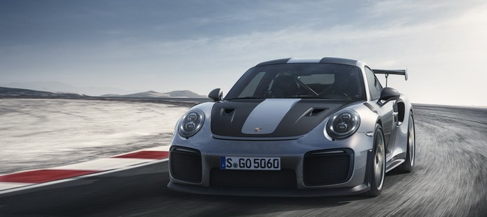 بورشة 911 GT2 RS بقوة 700 حصان أقوى نسخ 911 على الاطلاق