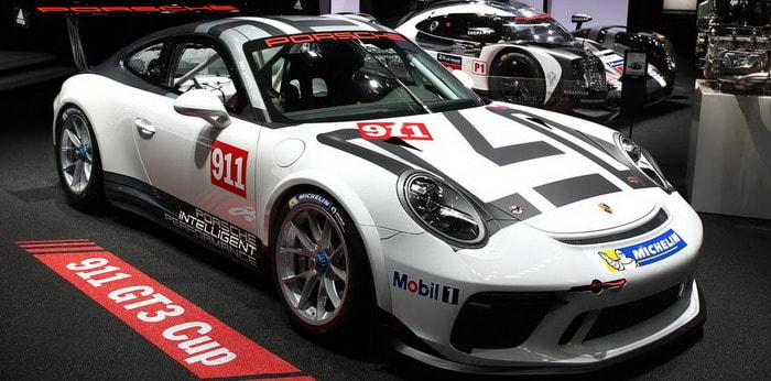 بورشه 911 GT3 Cup السباقية.. افضل في الاداء وأعلي في الكفاءة