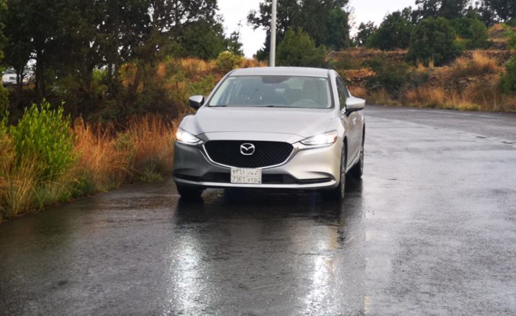 تجربة قيادة السيارة اليابانية الأصلية والمميزة في قيادتها مازدا 6 موديل 2020