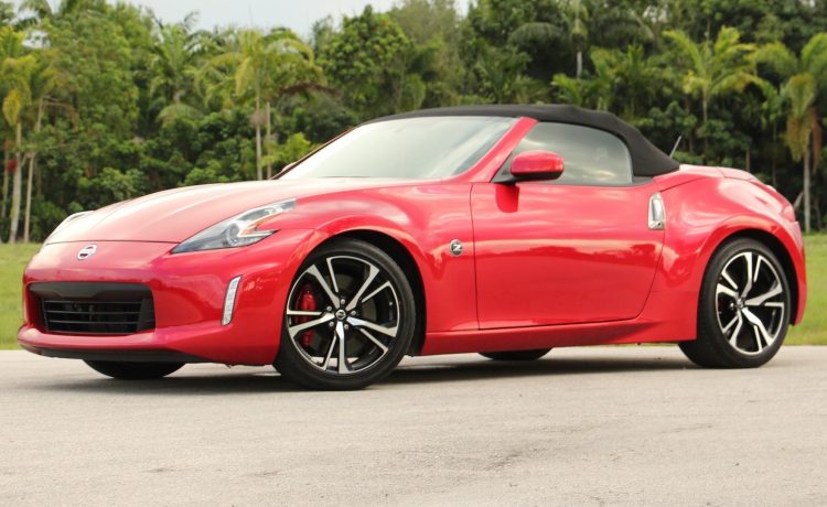 نيسان تعلن وقف انتاج 370Z رودستر وعدم طرحها كموديل 2020
