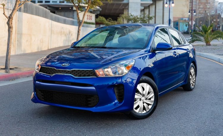 مراجعة كيا ريو 2019: عملانية بتكلفة اقتصادية