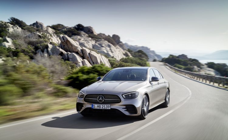 مرسيدس تكشف عن EClass 2021 الجديدة