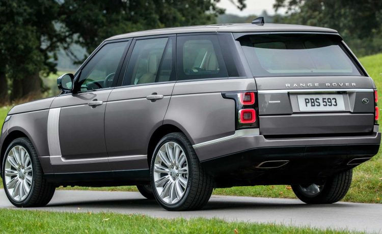 رانج روفر 2020 الجديدة تصل السوق الأمريكي بمحرك سداسي الاسطوانات