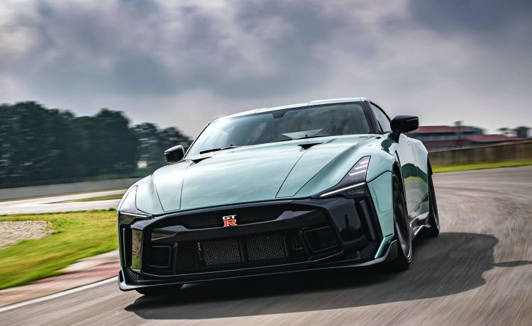 نيسان GTR50 2021 من Italdesign تظهر لأول مرة في حلبة ايطالية