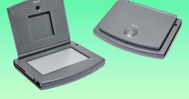 عرض فيديو باد وتذكارات تعود لـ ستيف جوبز للبيع فى مزاد.. اعرف السعر المتوقع