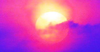 هل ساهمت انفجارات شمسية فى إحداث الحياة على الأرض؟