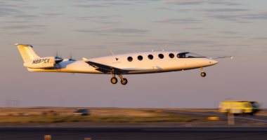 ناسا تتخلى عن طائرتها الكهربائية لأسباب تقنية ومالية