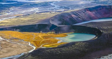 اكتشاف فوهة بركان عملاقة من انفجار العصر الجليدى تقذف الطين والميثان