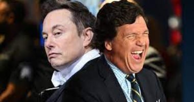 تاكر كارلسون بعد طرده من قناة Fox News يعلن إطلاق العرض القادم على تويتر