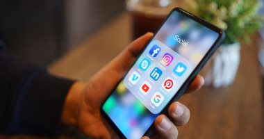 نتفليكس تخطط لخفض الإنفاق بمقدار 300 مليون دولار هذا العام